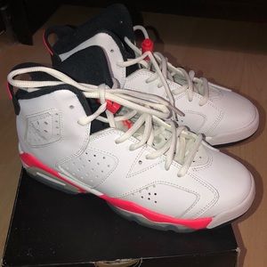 Jordan Retro 6 Infared